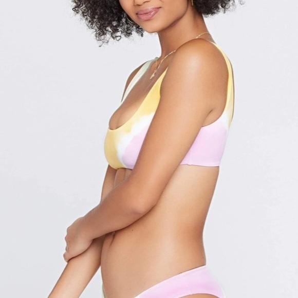 NWT L*SPACE Lizzie Bikini Top Tie Dye - Picture 3 of 8